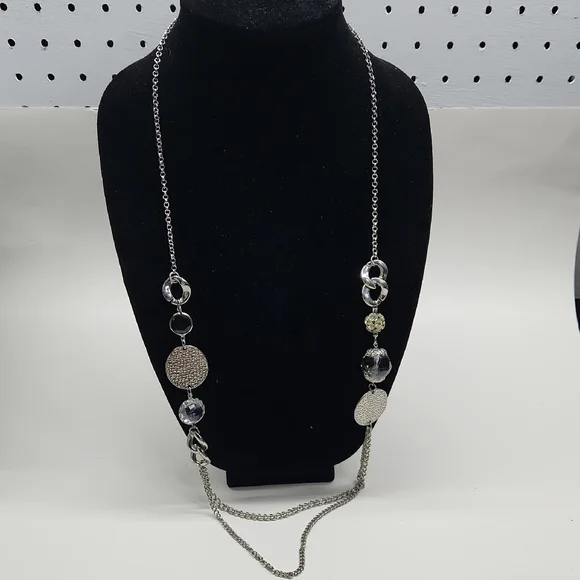 Silver-tone Themed Necklace Bundle - Picture 4 of 11